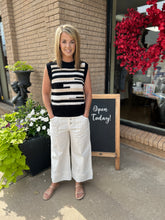 Load image into Gallery viewer, Ellie Sweater Vest