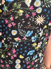 Load image into Gallery viewer, FDJ Elbow Puff Sleeve Top
