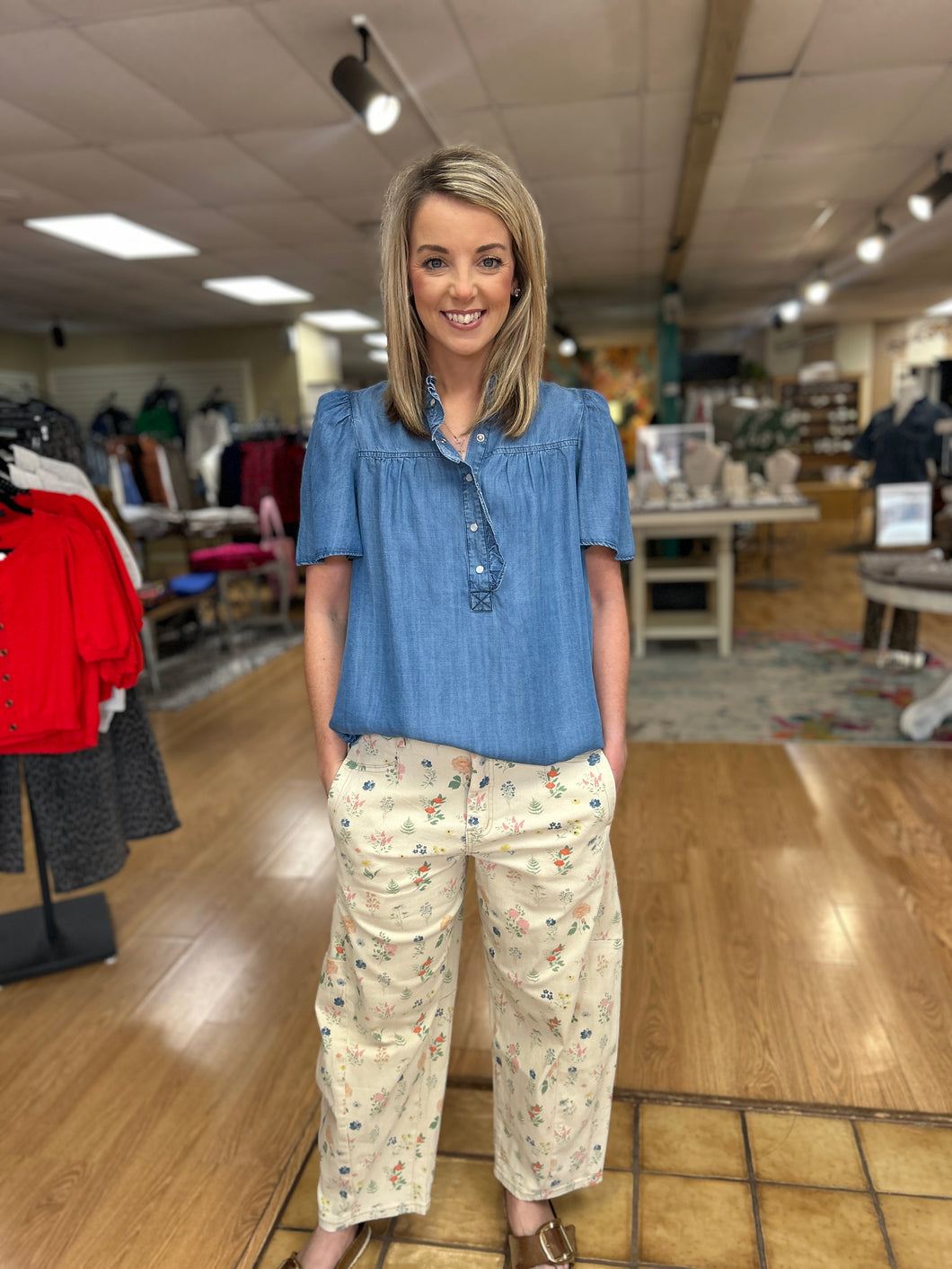 Flower Printed Washed Barrel Jean