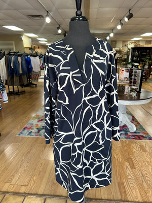 FDJ Long Sleeve Printed Shift Dress