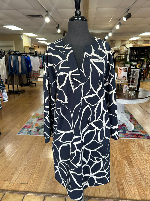 FDJ Long Sleeve Printed Shift Dress